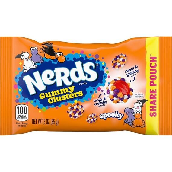 Nerds Gummy Clusters Spooky žvýkací bonbony ve skořápce s ovocnými příchutěmi 85 g
